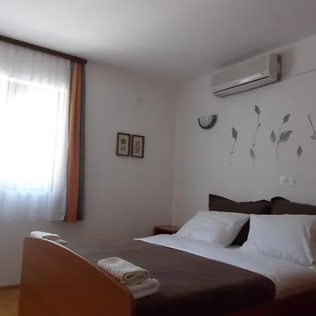 Brigita Rogoznica * روغوزنيكا